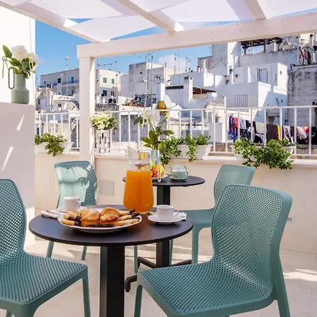 La Bella Bed & Breakfast 4*