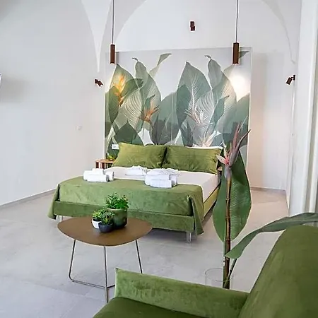 La Bella Bed & Breakfast