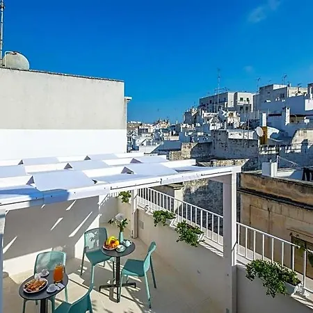 Bed & Breakfast La Bella 4*