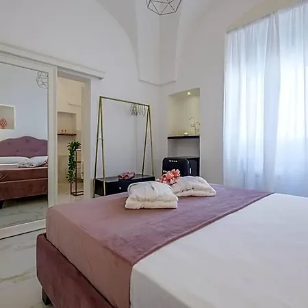 La Bella Bed & Breakfast