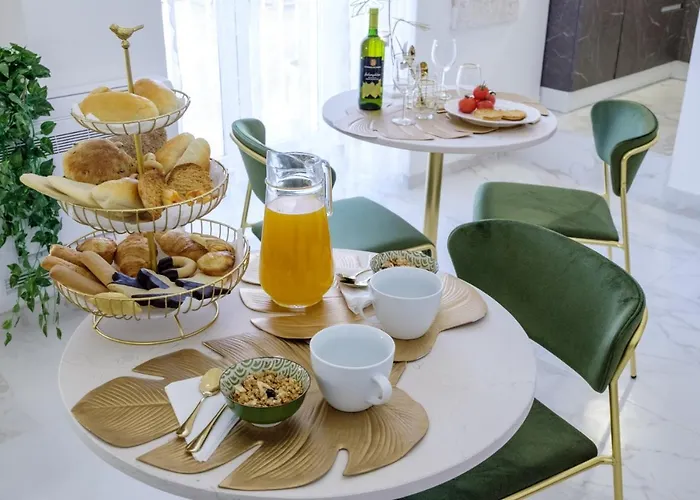 La Bella Bed & Breakfast 4*