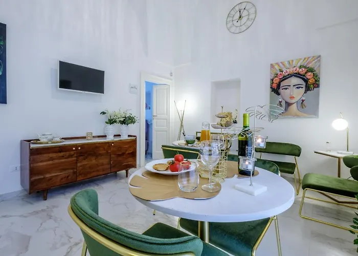 La Bella Bed & Breakfast